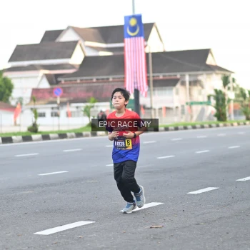 Runner Photo 3534672