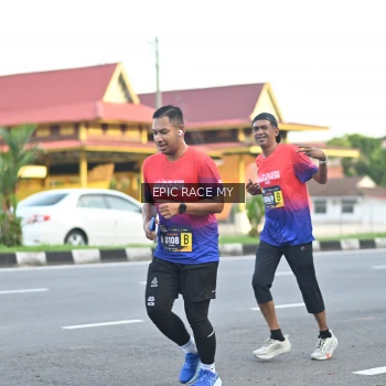 Runner Photo 3534680