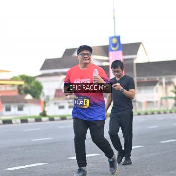 Runner Photo 3534704