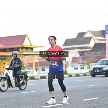 Runner Photo 3534705