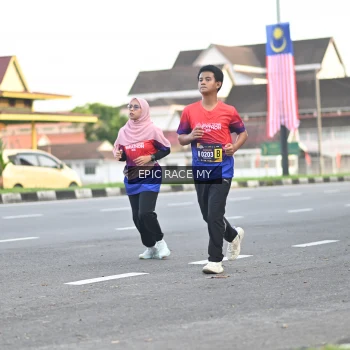Runner Photo 3534714