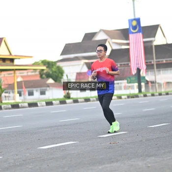 Runner Photo 3534717
