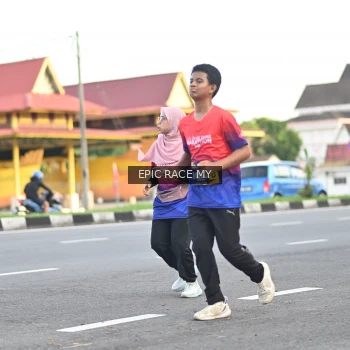 Runner Photo 3534718