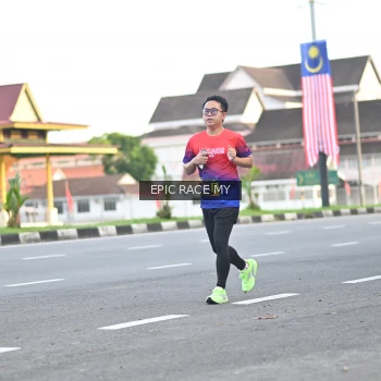 Runner Photo 3534719