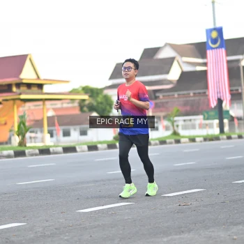 Runner Photo 3534720