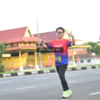 Runner Photo 3534722