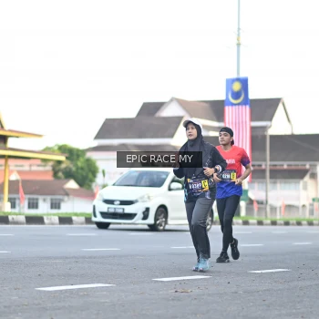 Runner Photo 3534750