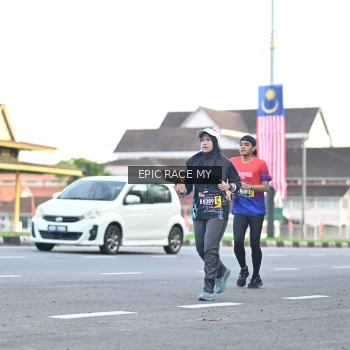 Runner Photo 3534751