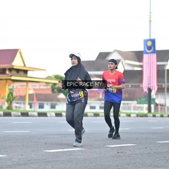 Runner Photo 3534755