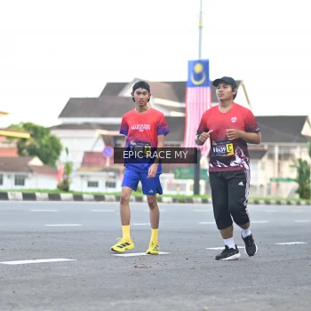 Runner Photo 3534763