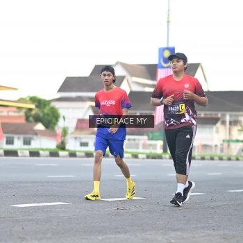 Runner Photo 3534764