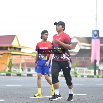 Runner Photo 3534775