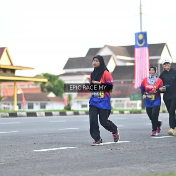 Runner Photo 3534842