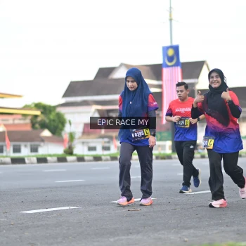 Runner Photo 3534855