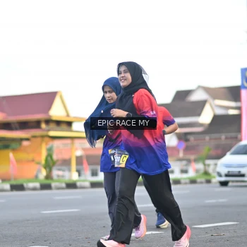 Runner Photo 3534857