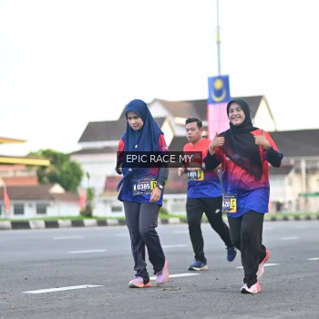 Runner Photo 3534863