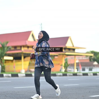 Runner Photo 3534866