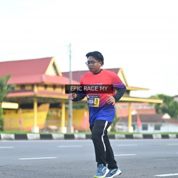 Runner Photo 3534883