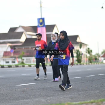 Runner Photo 3534923