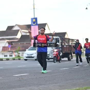 Runner Photo 3534935