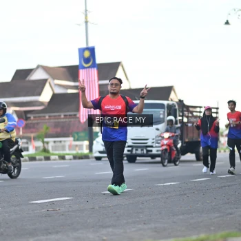 Runner Photo 3534940