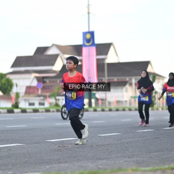 Runner Photo 3534972