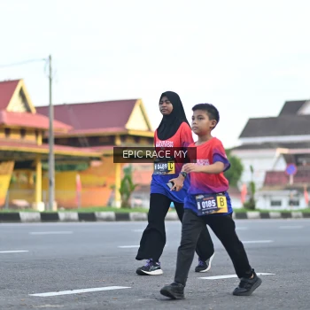 Runner Photo 3534990