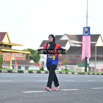 Runner Photo 3534995