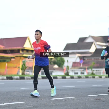 Runner Photo 3535013