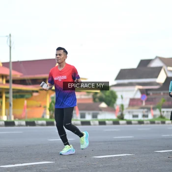 Runner Photo 3535014