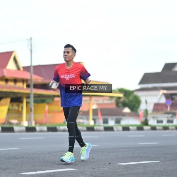 Runner Photo 3535021
