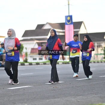 Runner Photo 3535034
