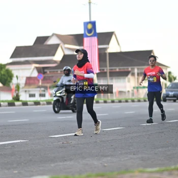 Runner Photo 3535046