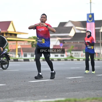 Runner Photo 3535092