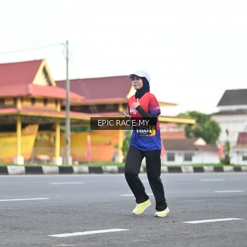 Runner Photo 3535096