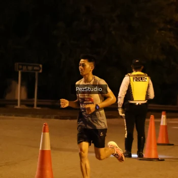 Runner Photo 3538796