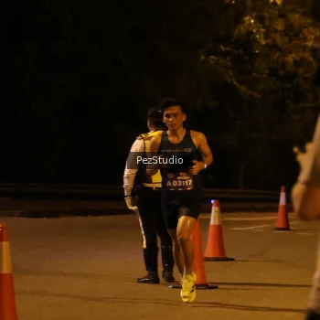 Runner Photo 3538798