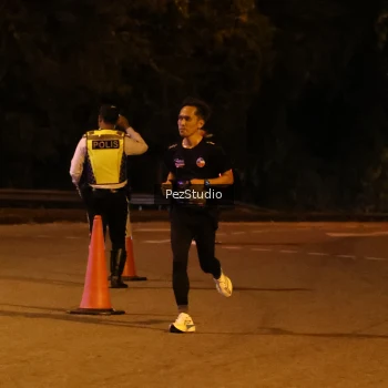 Runner Photo 3538813