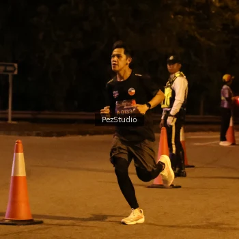 Runner Photo 3538819