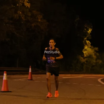 Runner Photo 3538853