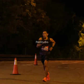 Runner Photo 3538855