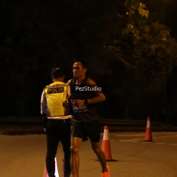 Runner Photo 3538856