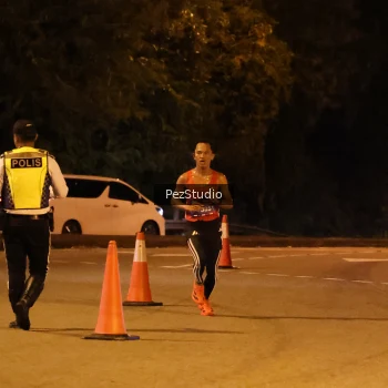Runner Photo 3538863