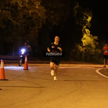 Runner Photo 3538874
