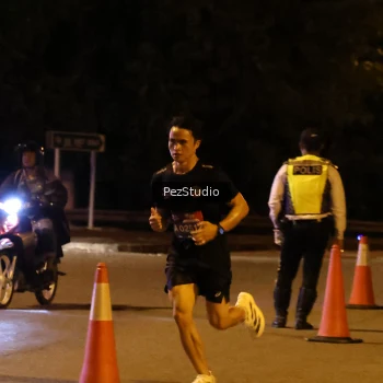 Runner Photo 3538877