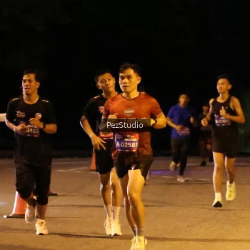 Runner Photo 3539276