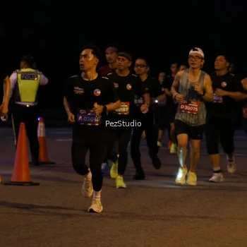 Runner Photo 3539345