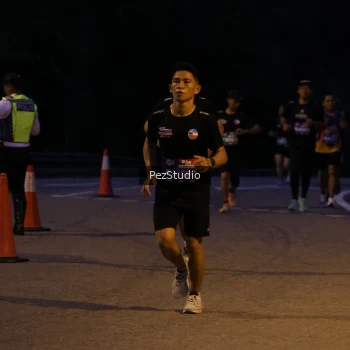 Runner Photo 3539372