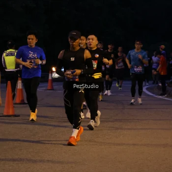 Runner Photo 3539391