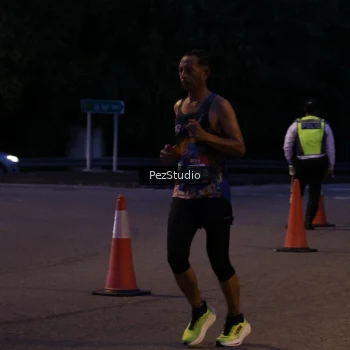 Runner Photo 3539395